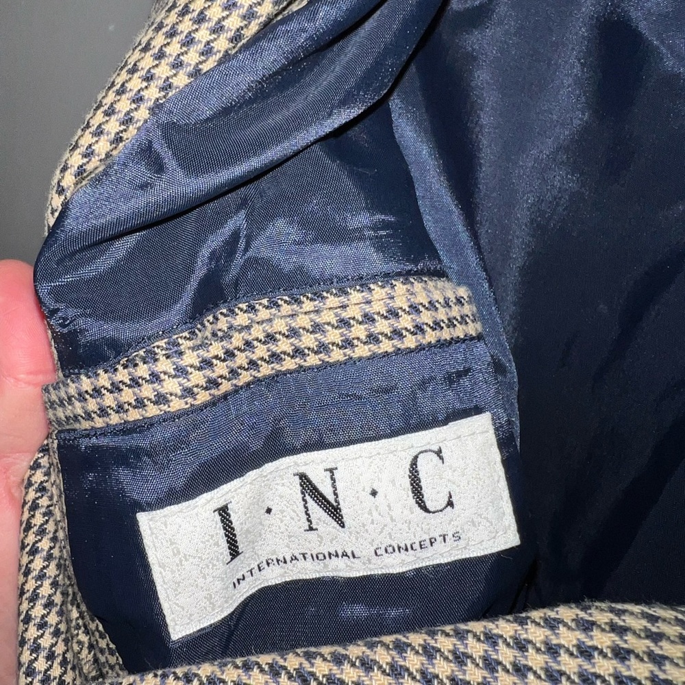 Inc blazer 34R